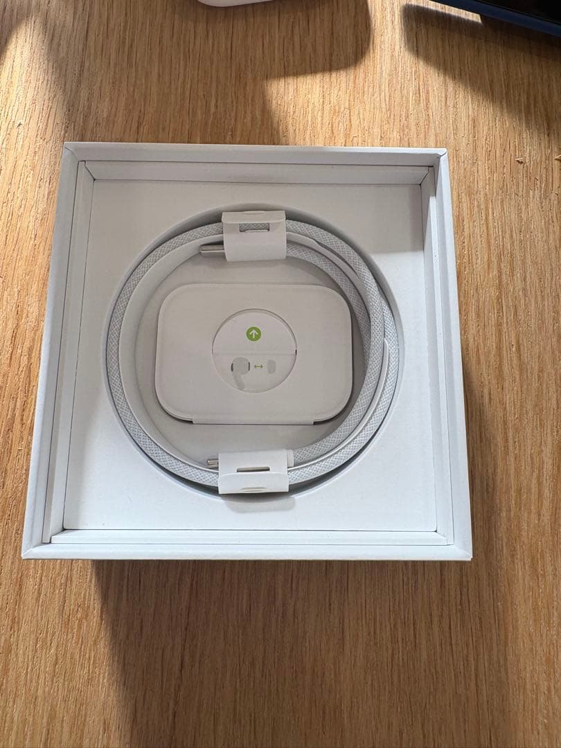 MTJV3J/A AirPodsPro2 MagSafe対応　usbcケース付き