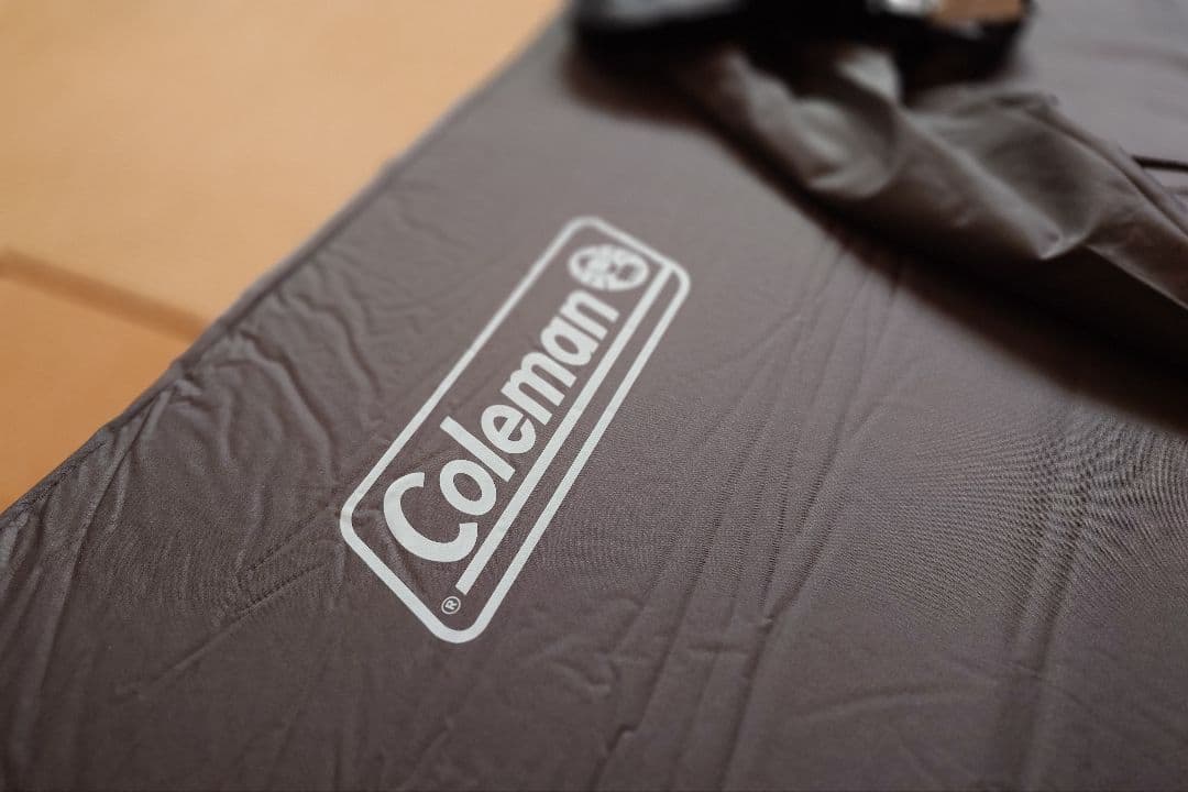 キりん Coleman キャンパーインフレーターマットハイピークシングル