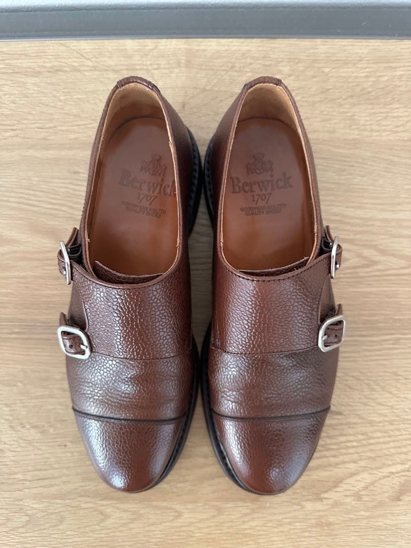 バーウィッグ ダブルモンクストラップ