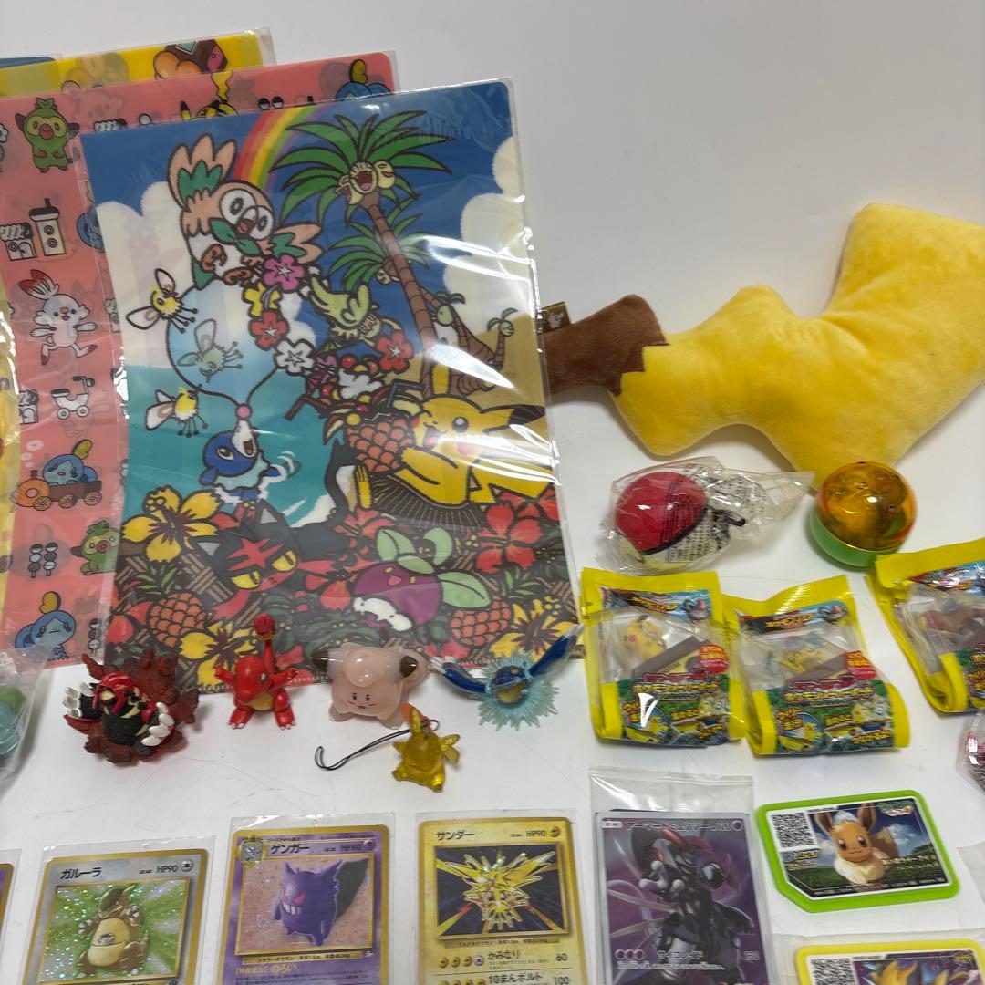 ネ*ネ様 【希少品】ポケモンカード リザードン　旧裏　エナジーバーン 他まとめて