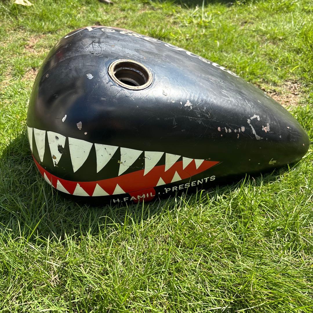 スティード　タンク