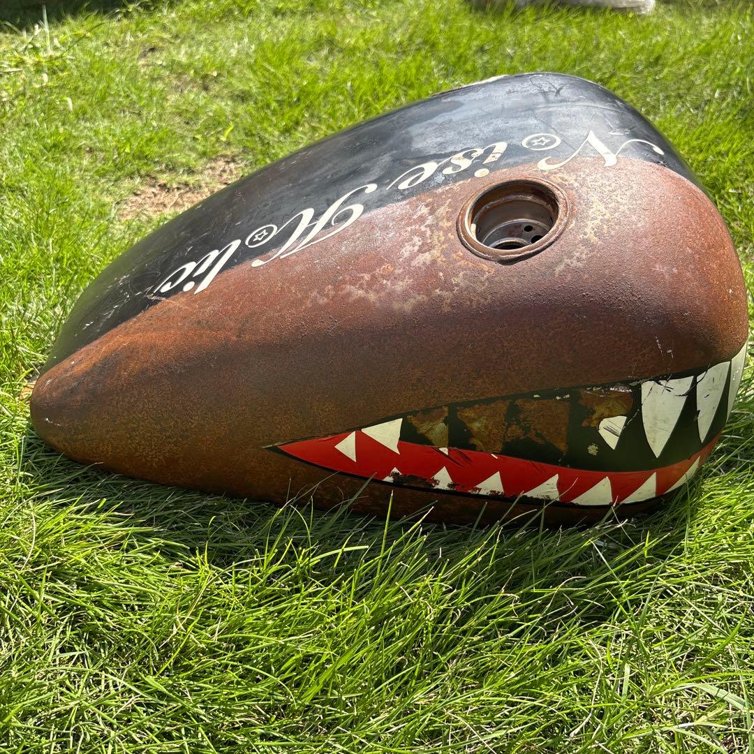 スティード　タンク