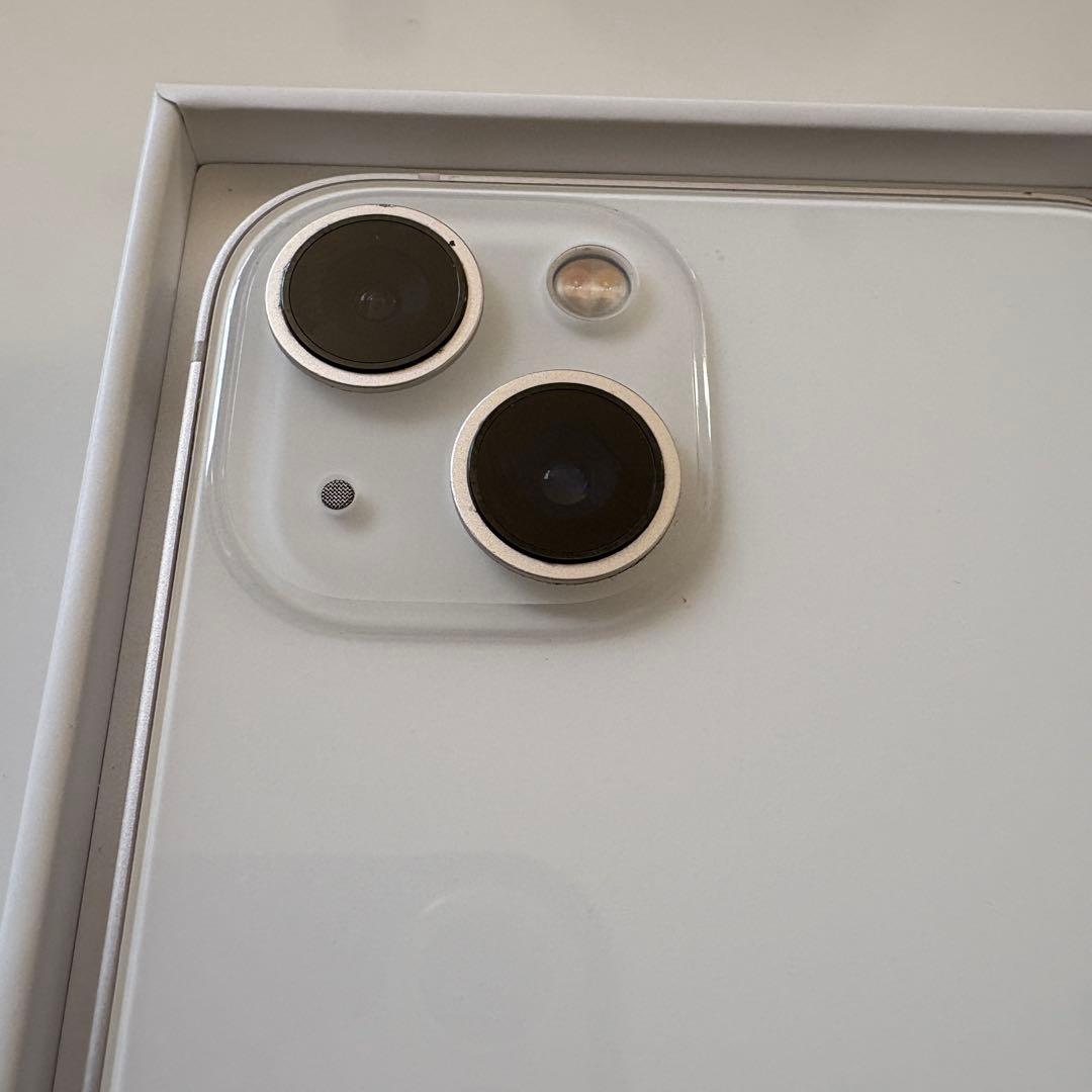 Apple iPhone 13 128GB スターライト