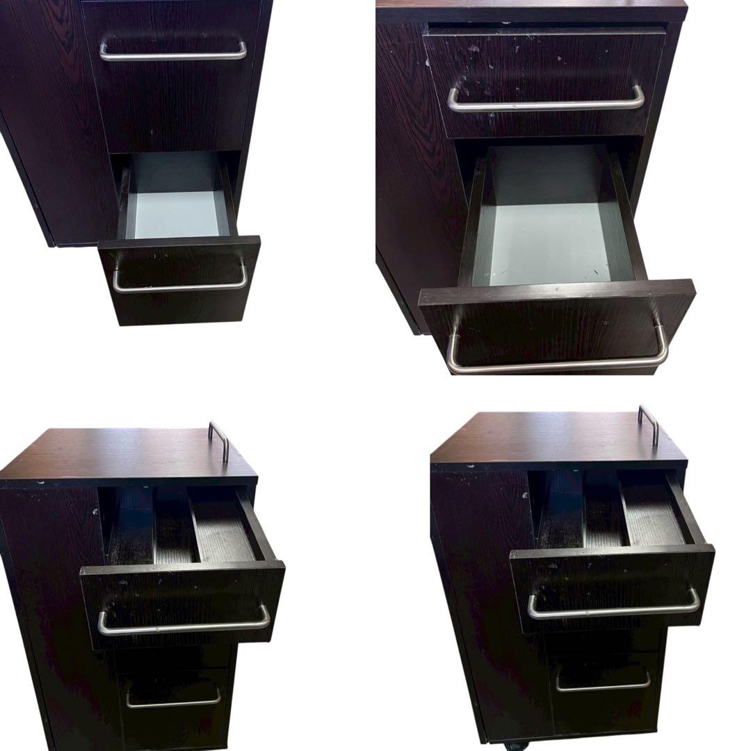 引き取り歓迎！ネイルテーブル　折りたたみ式　キャスター付き