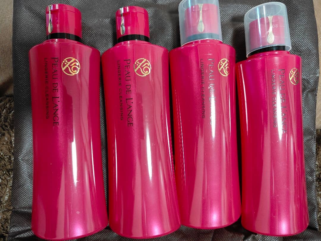 ポー・ド・ランジェ　ランジェリークレンジング