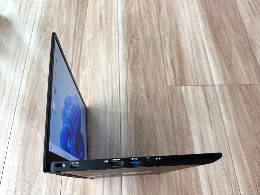 超軽量◆LIFEBOOK U9312/J◆Core i5-1254U◆8/256