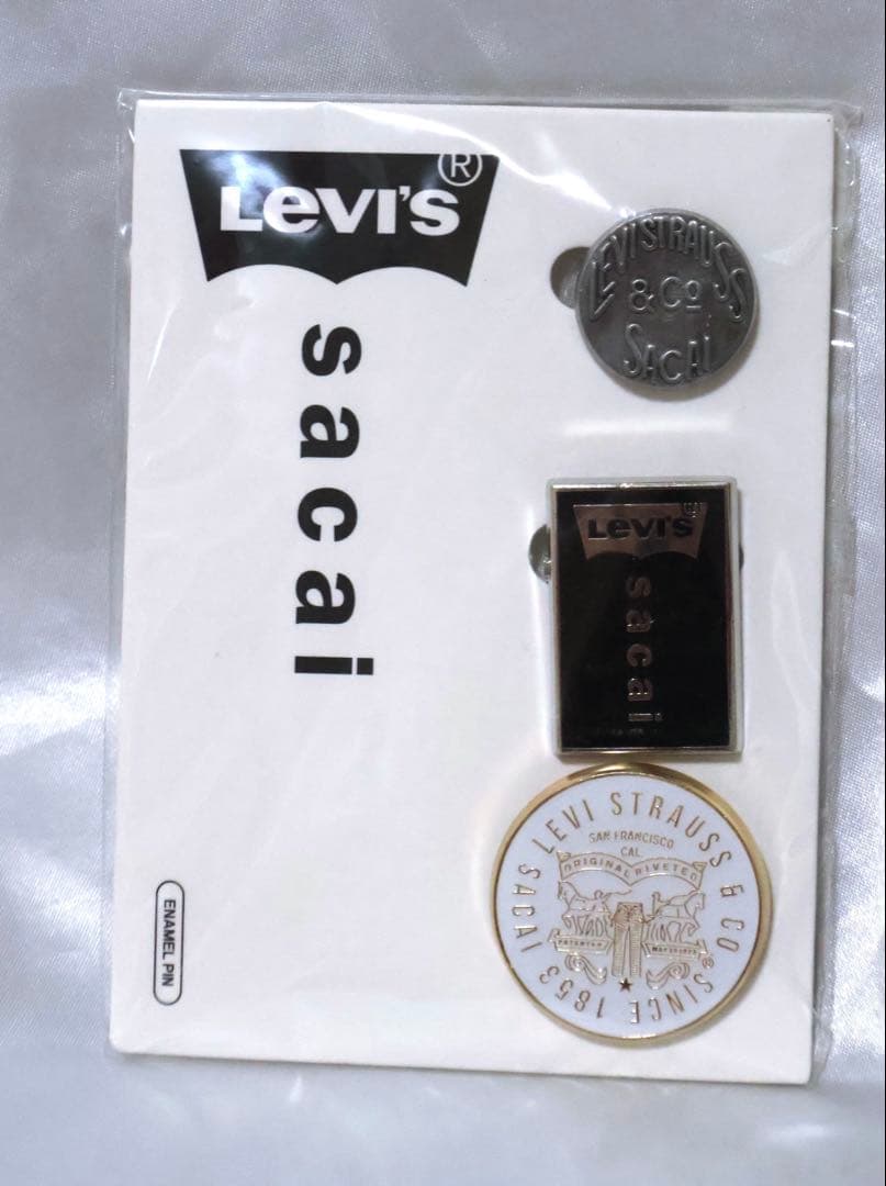 売り切り【Levi’s sacai】ピンズ 3種 リーバイス サカイ シルバー