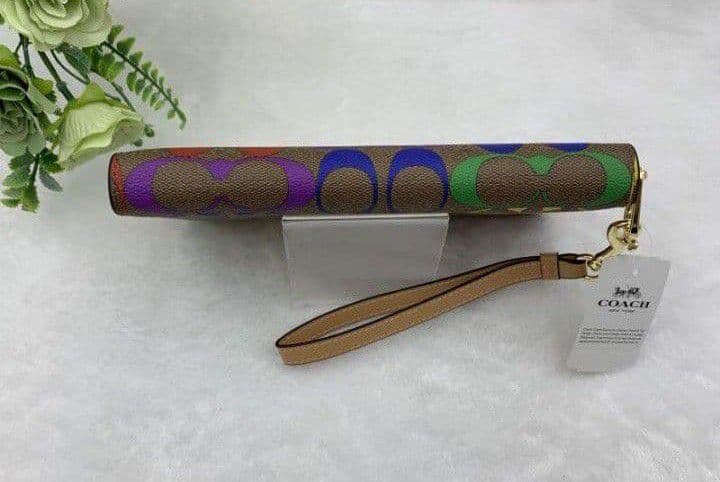 新品未使用コーチ長財布レインボーレディースメンズシグネチャー送料無料即日発送