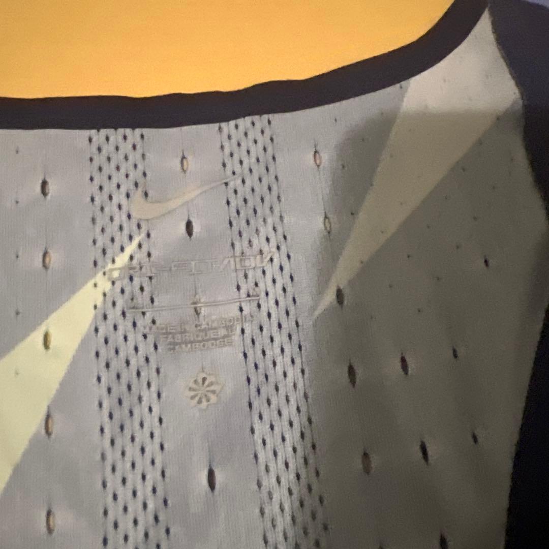 NIKEエアロスイフト　Mサイズ