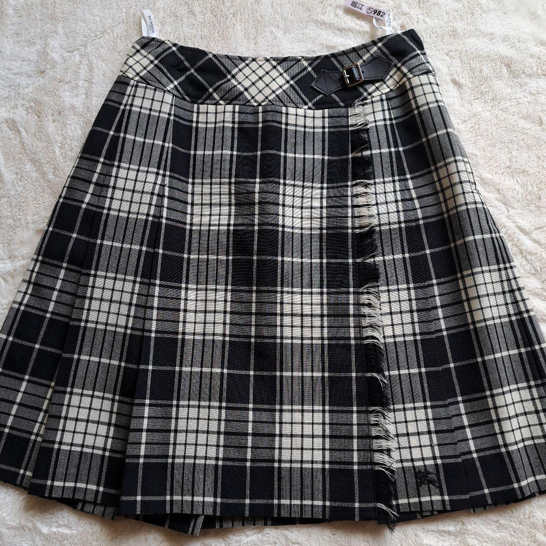 ✨️超美品✨️✨️バーバリー４点セット150卒業式入学式セレモニー　紺色