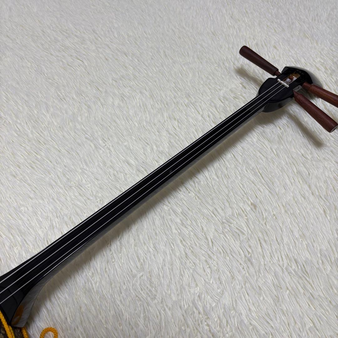 美品　沖縄三線 蛇皮　合皮　工四合 初心者 入門者 ソフトケース付　付属品多数