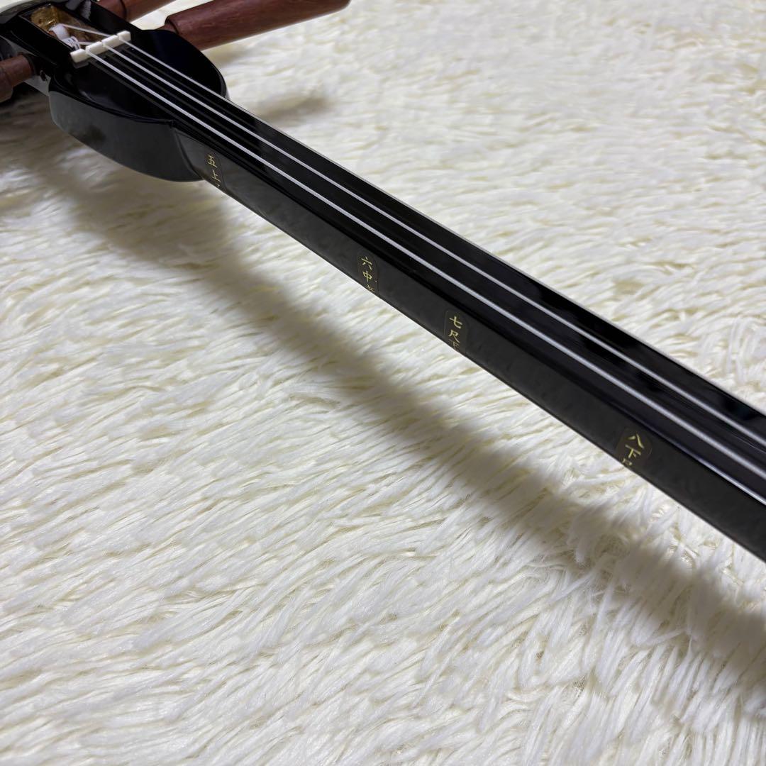 美品　沖縄三線 蛇皮　合皮　工四合 初心者 入門者 ソフトケース付　付属品多数