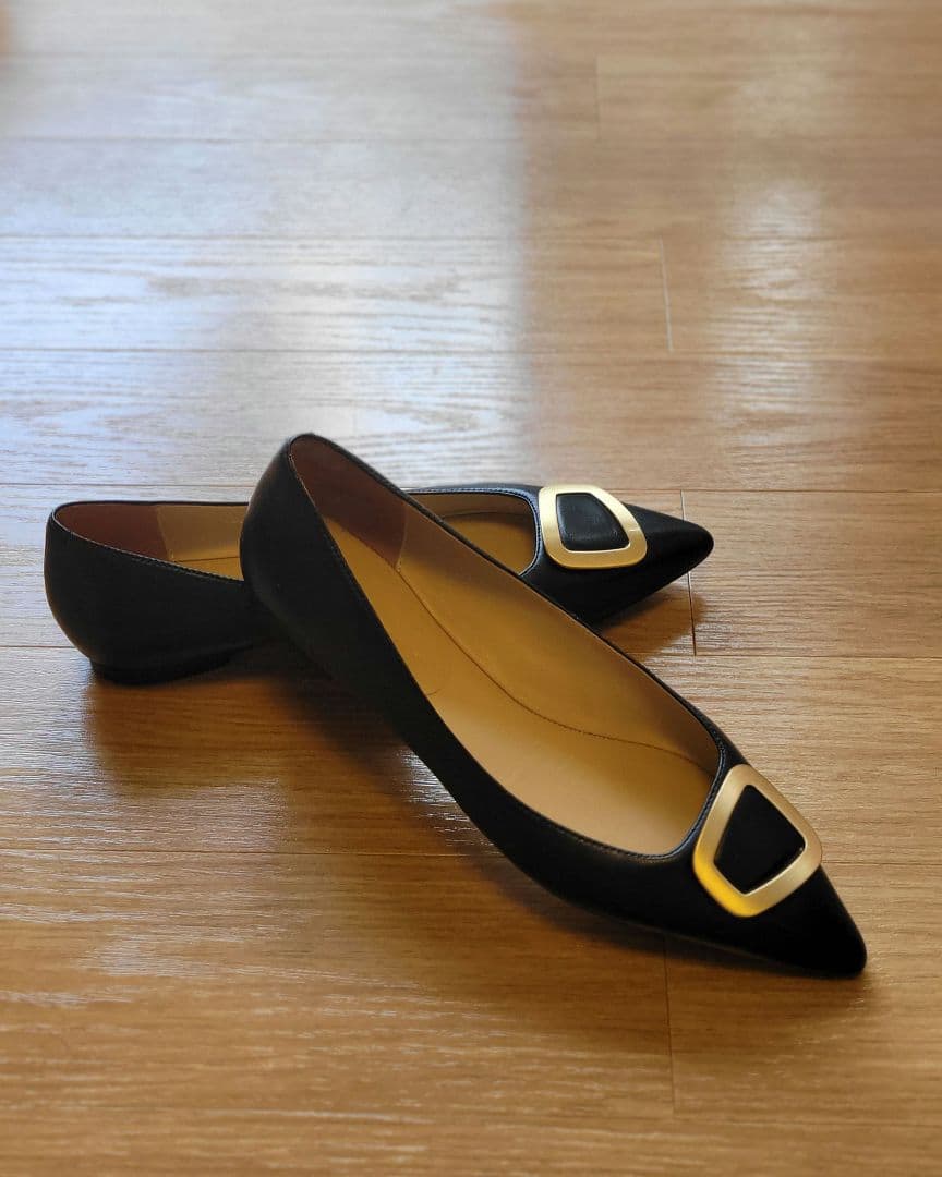 ODETTE E ODILE パンプス　黒