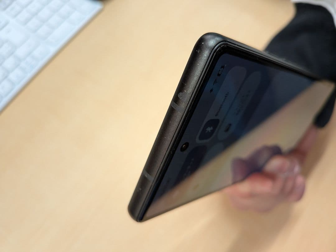 Google Pixel 6a 128GB Sage(SIMフリー) カバー付き