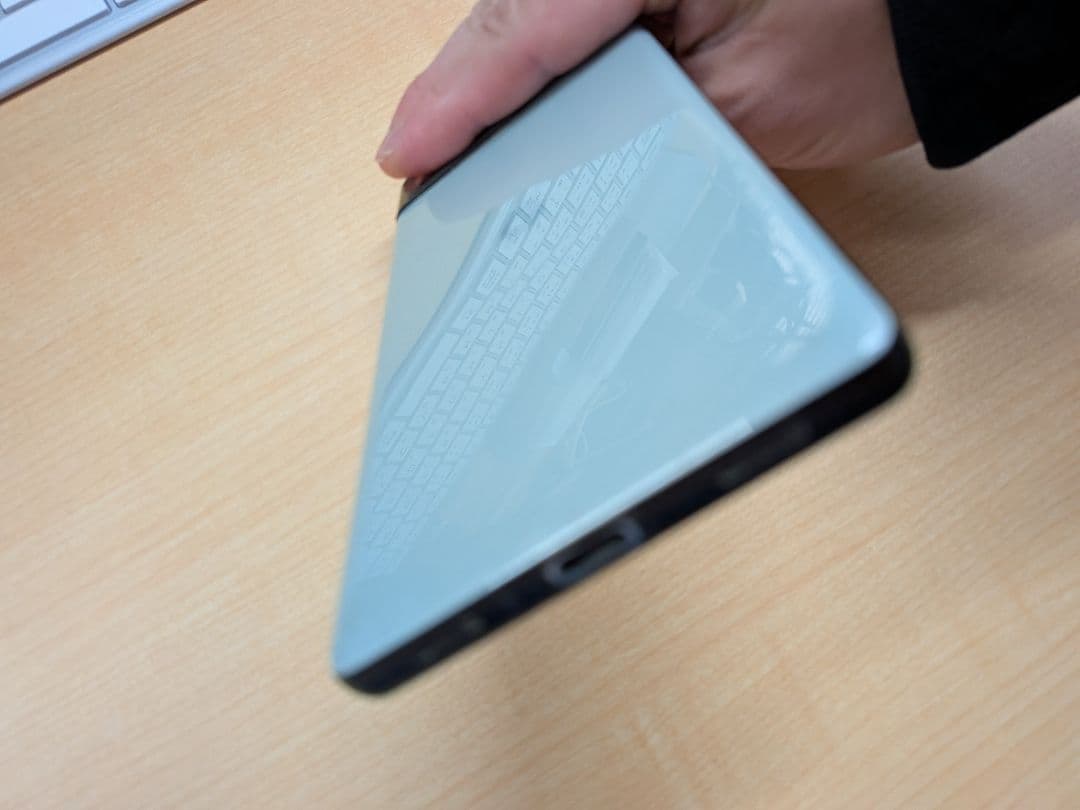 Google Pixel 6a 128GB Sage(SIMフリー) カバー付き