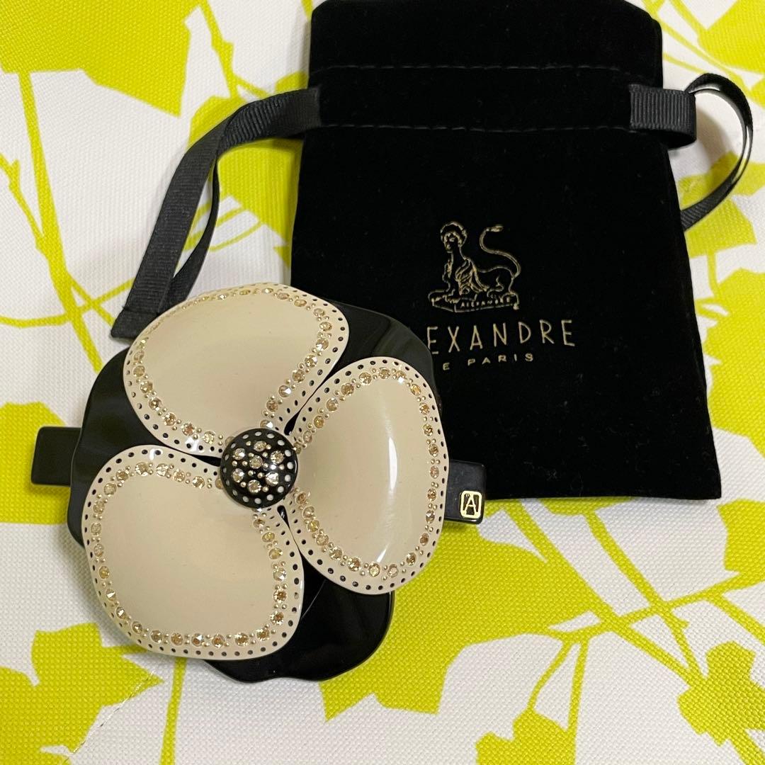 アレクサンドルドゥパリ　カメリア　ベージュ　バレッタ