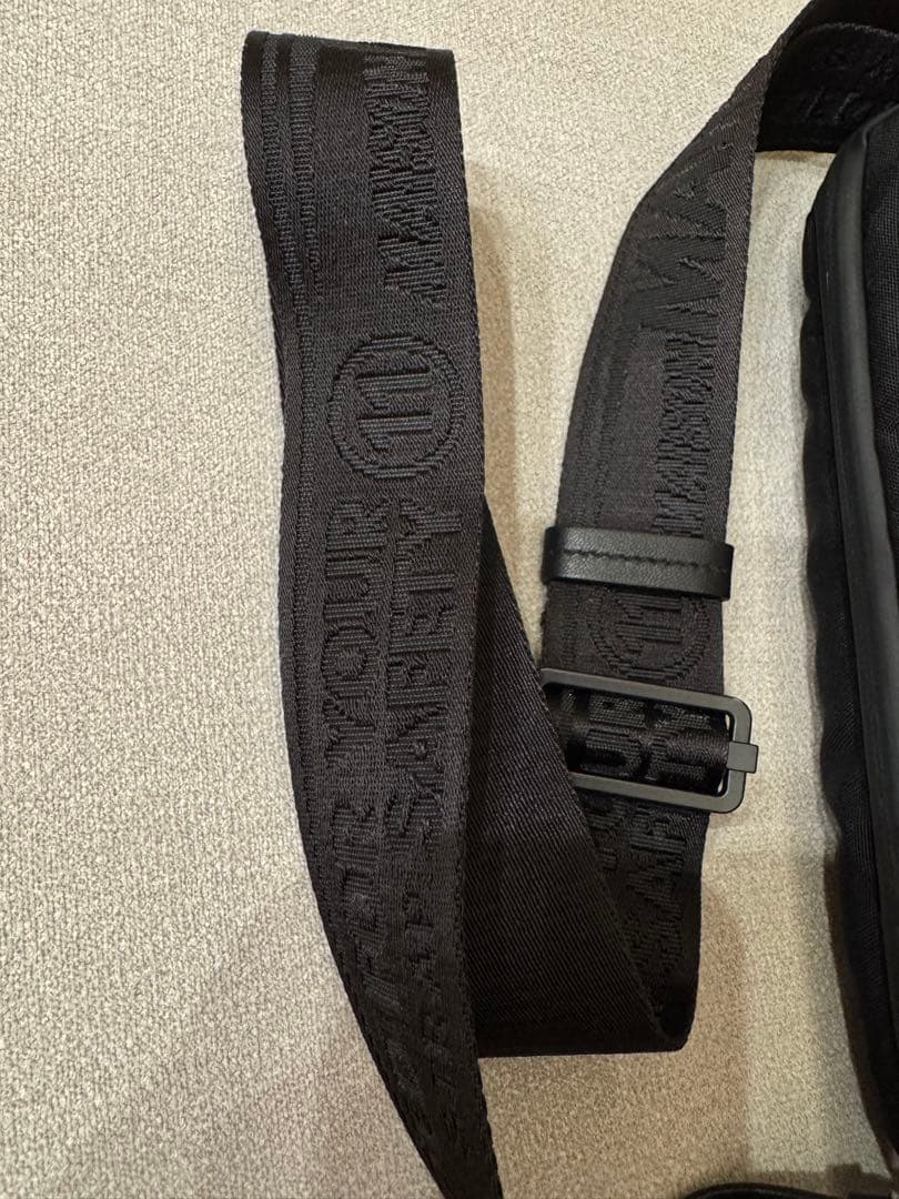 め*可様 美品　メゾンマルジェラ ショルダーバッグ グラムスラム