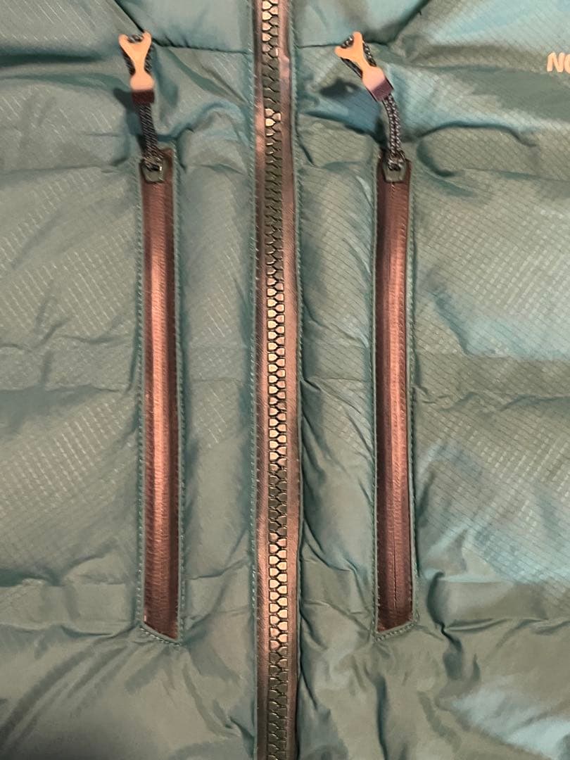 THE NORTH FACE 最高峰サミットシリーズ　ダウン　800フィル