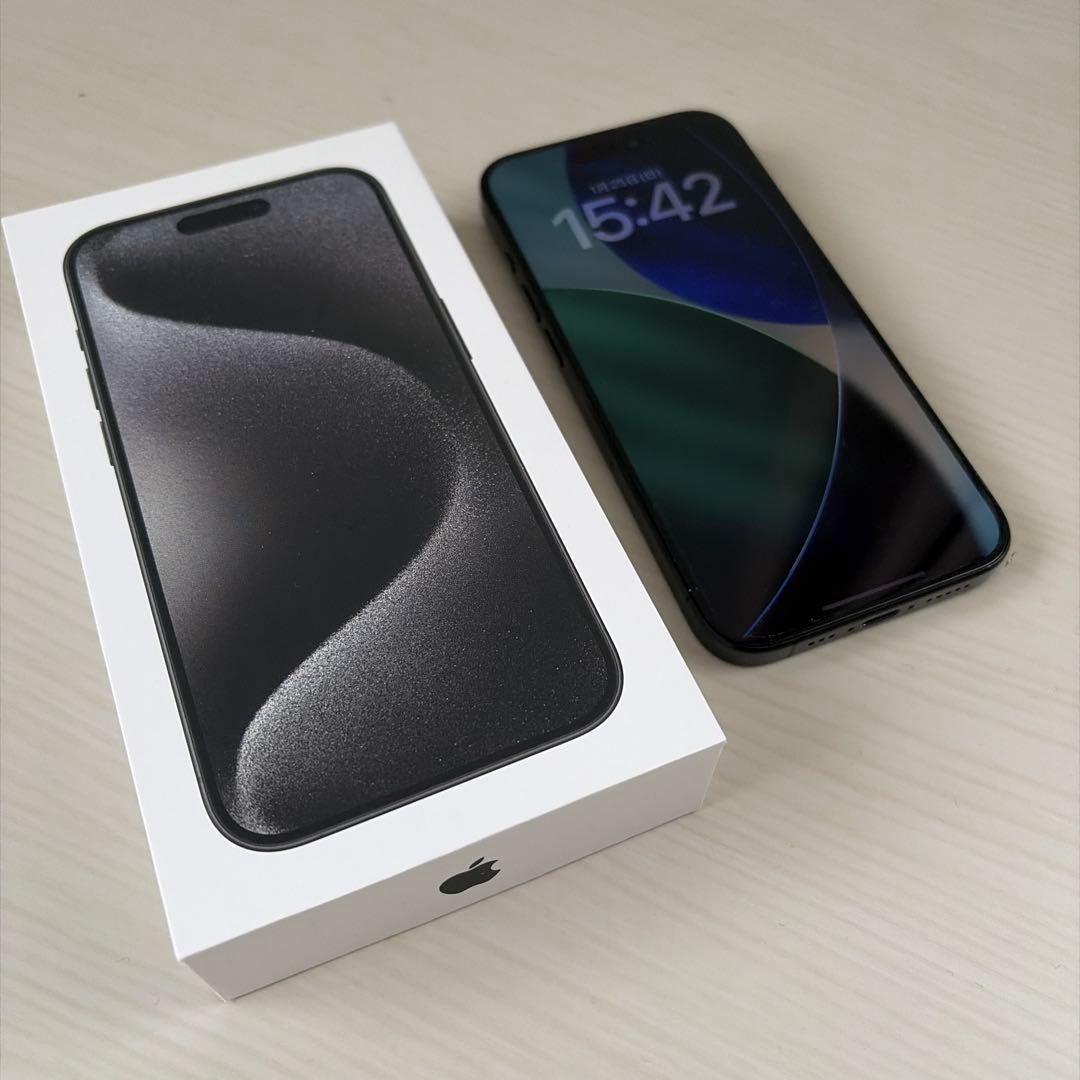 iPhone15Pro ブラックチタニウム128GB SIMフリー