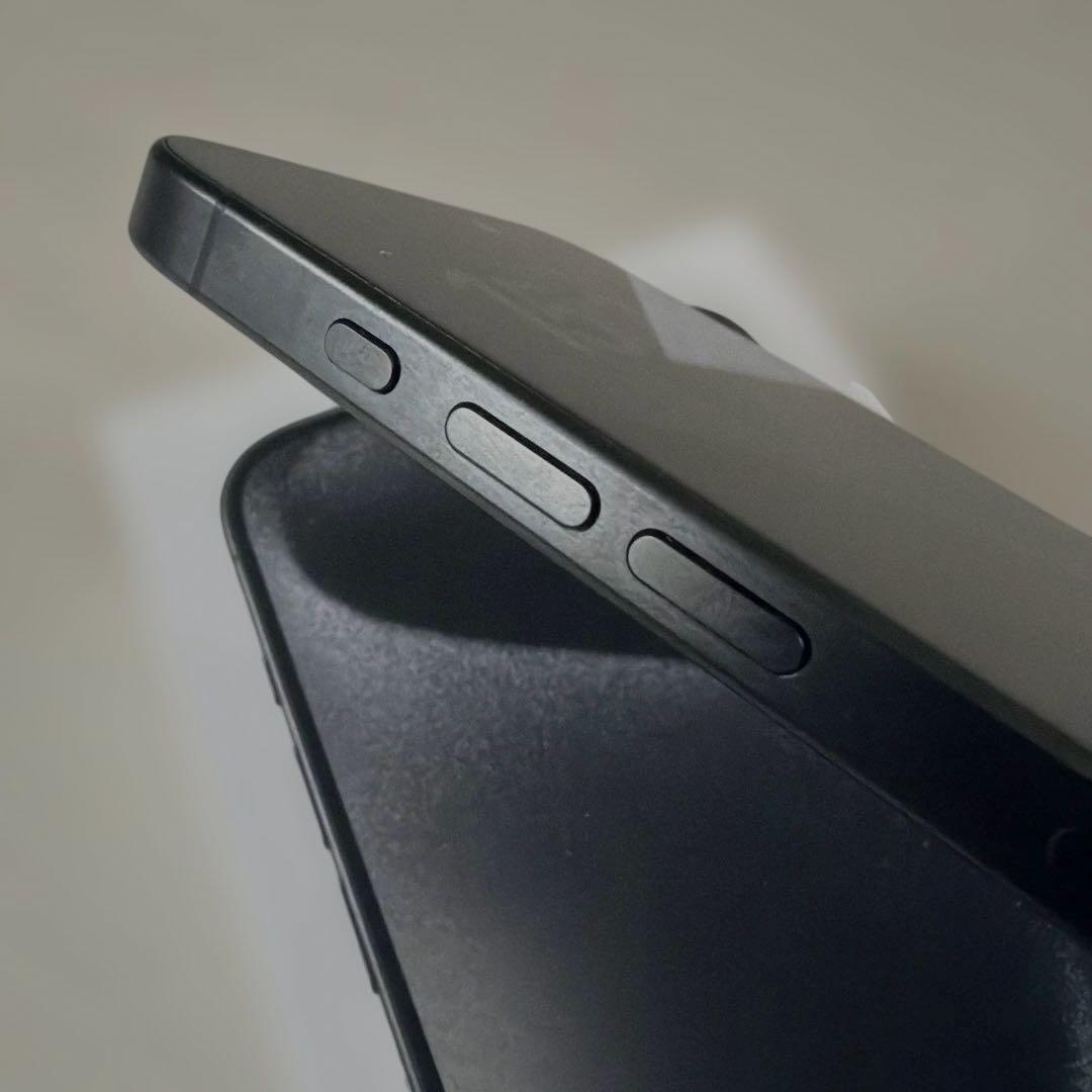 iPhone15Pro ブラックチタニウム128GB SIMフリー