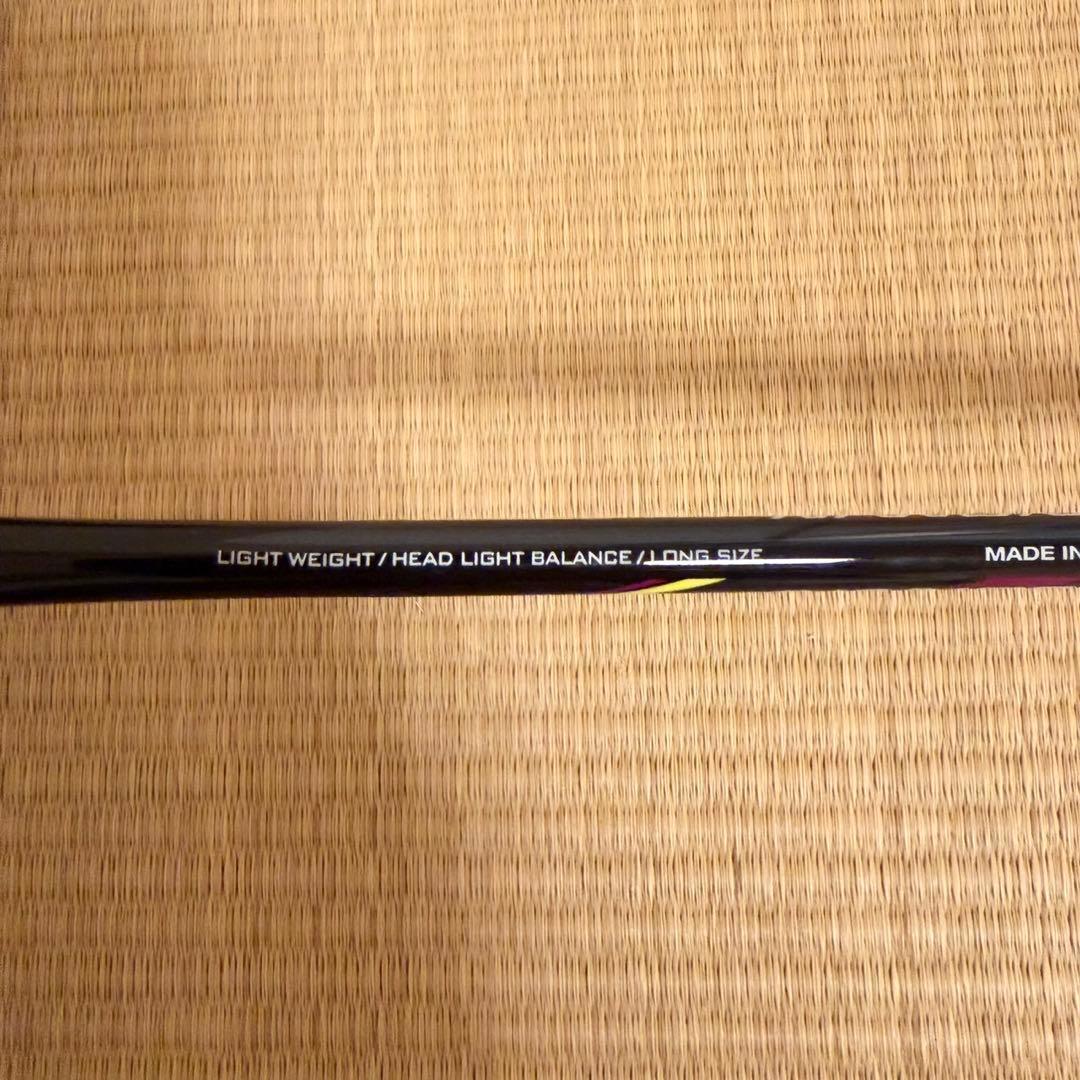 美品 YONEX ヨネックス NANORAY800 4UG5 バドミントン