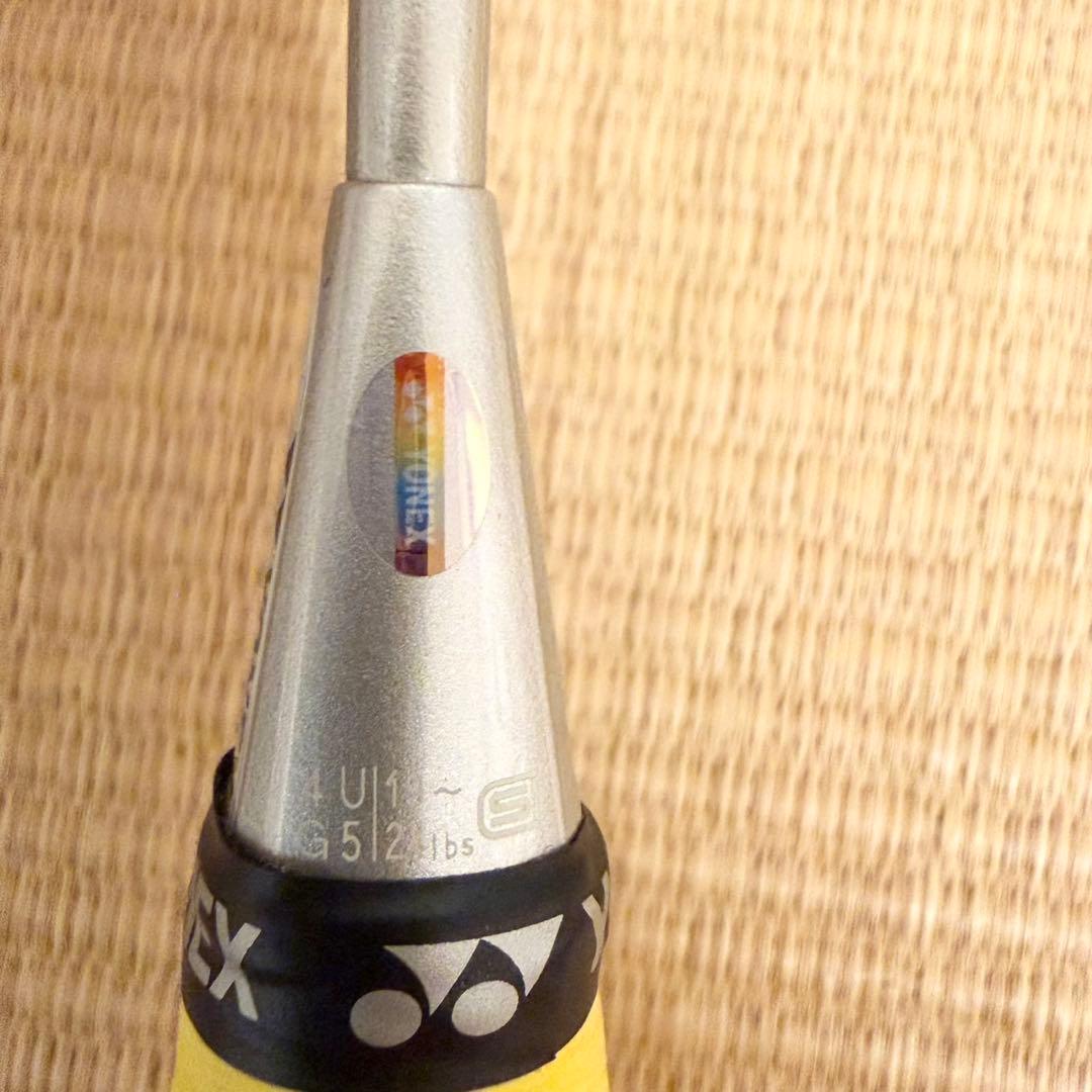 美品 YONEX ヨネックス NANORAY800 4UG5 バドミントン