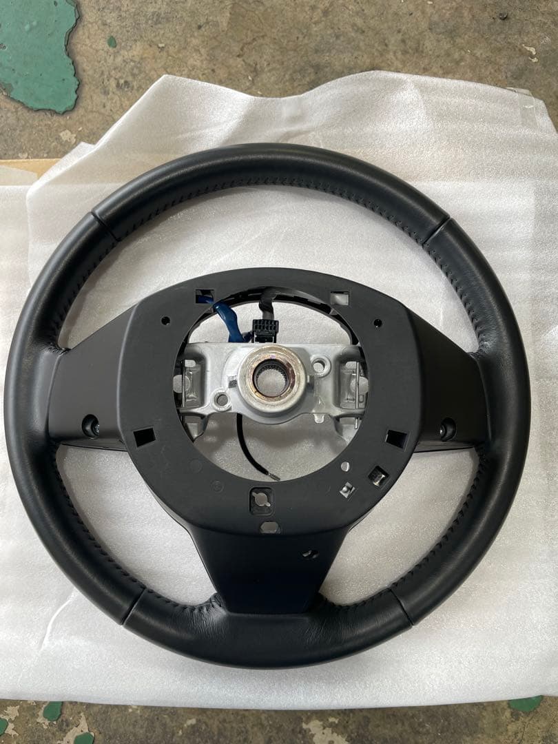 スズキ純正ジムニーJB64Wハンドル