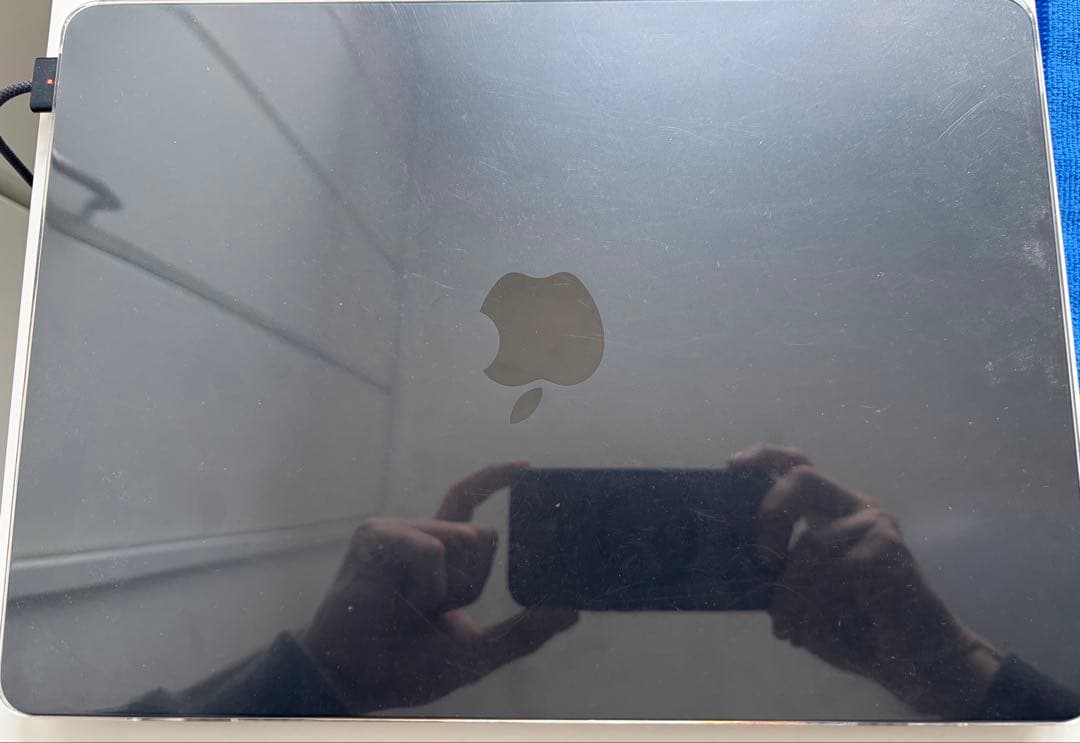 ＊N◎＊ さま専用　M2チップ搭載　美品　MacBook Air