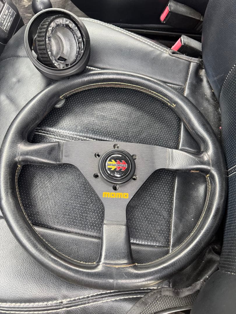MOMOCORSE 777 ステアリングホイール