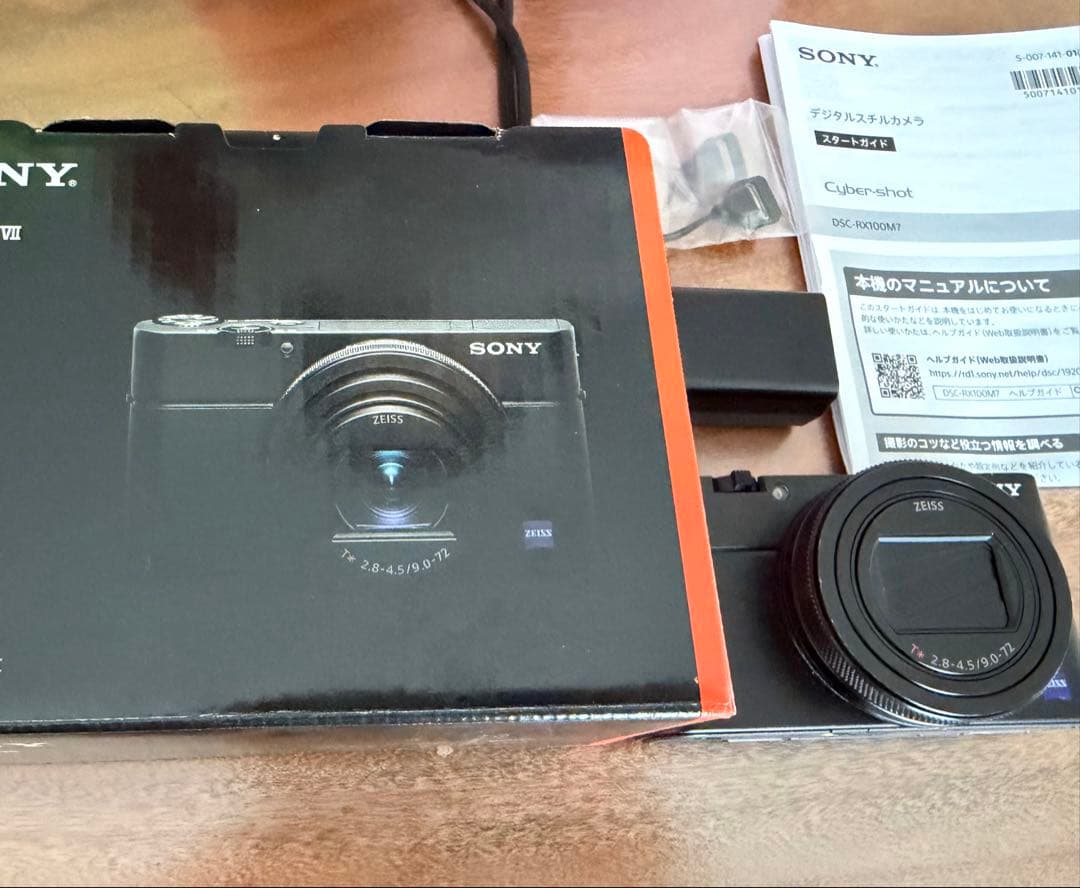 【SONY】Cyber-shot/RX100m7/2025年8月購入/付属品有