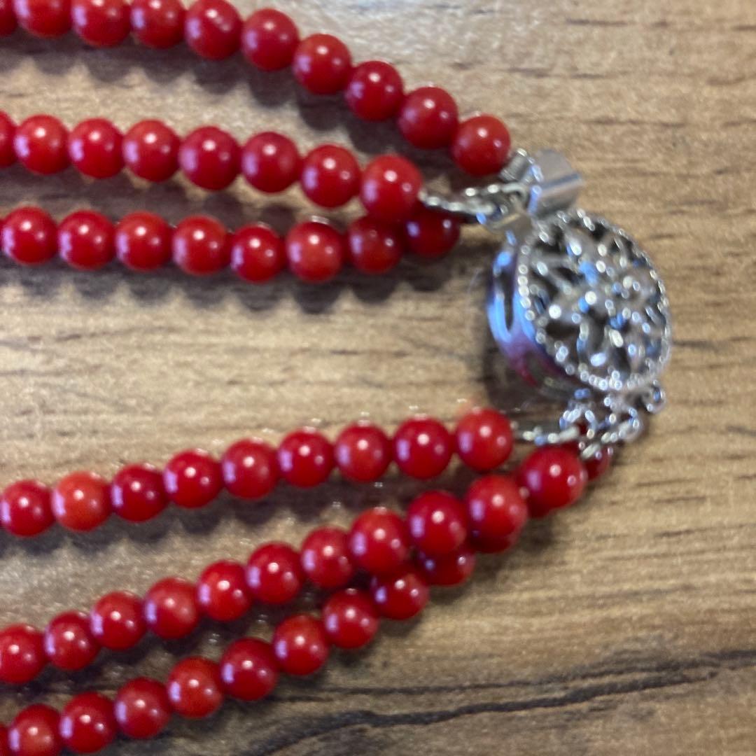 赤珊瑚　3連ネックレス