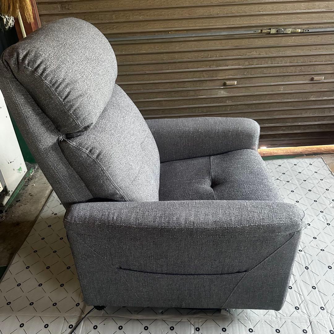 【超美品】電動リクライニングソファ（1人用）