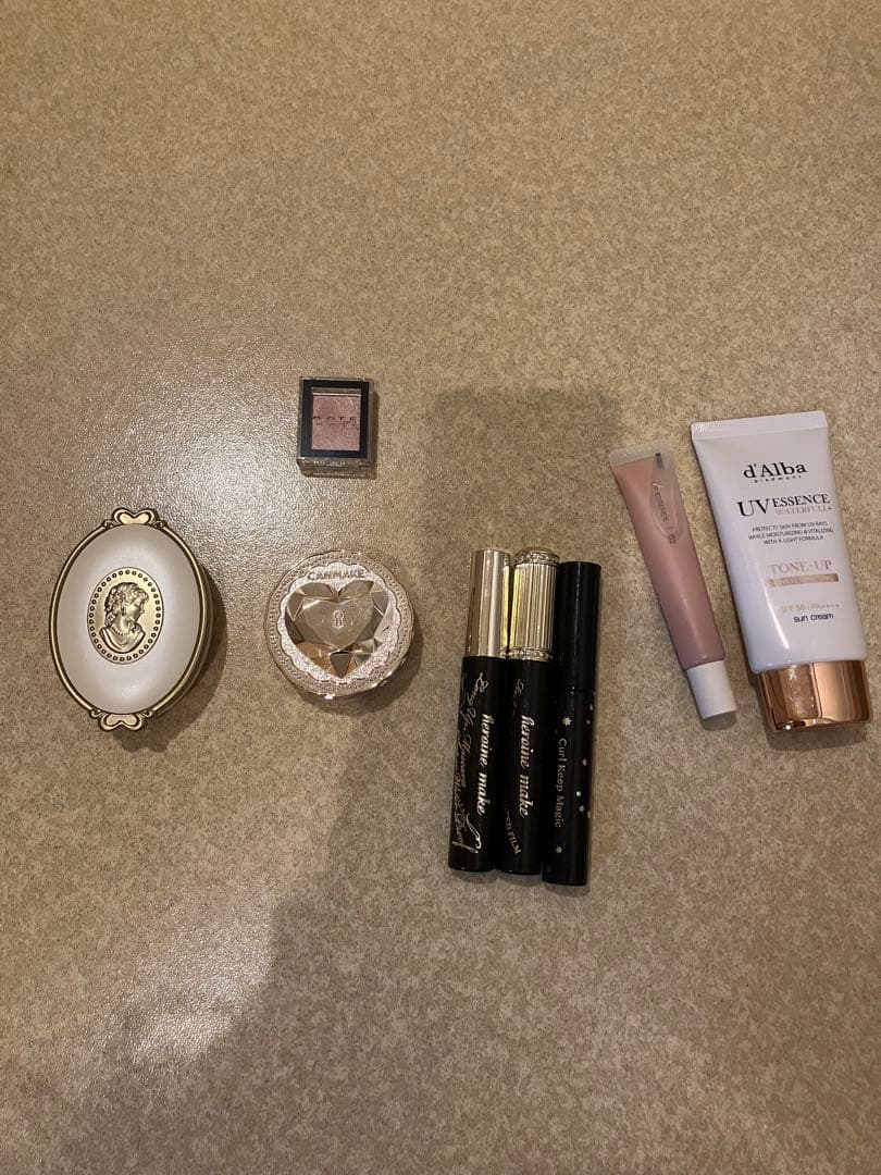 43超大量‼︎ 化粧品 大量まとめ売り コスメセット コスメ福袋