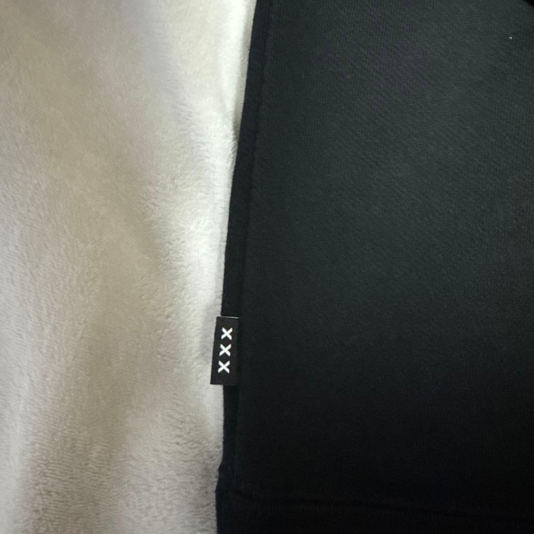 GOD SELECTION XXX ボックスロゴパーカー XLサイズ