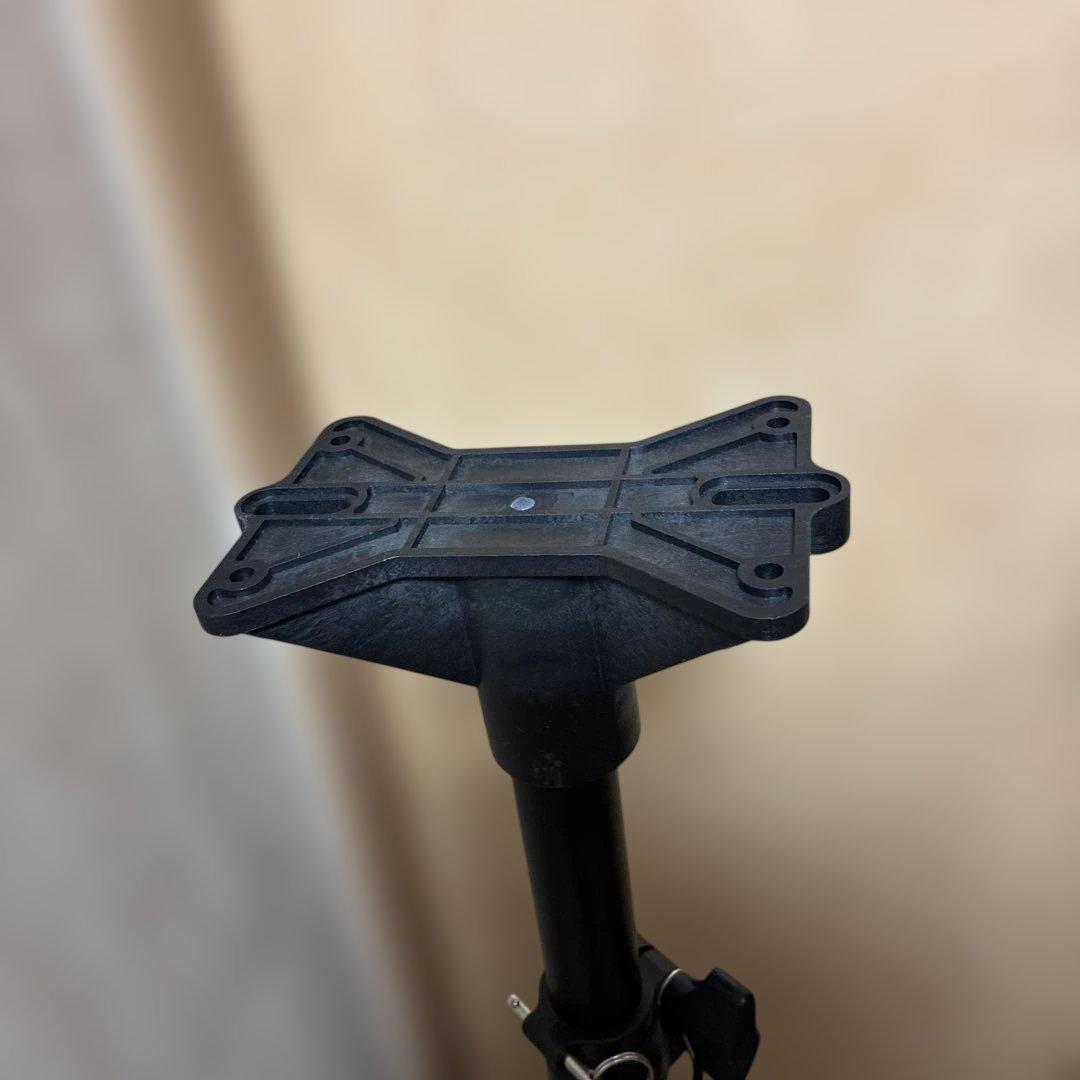 ULTIMATE SUPPORT TS70スピーカースタンド 2台ペアケース付き