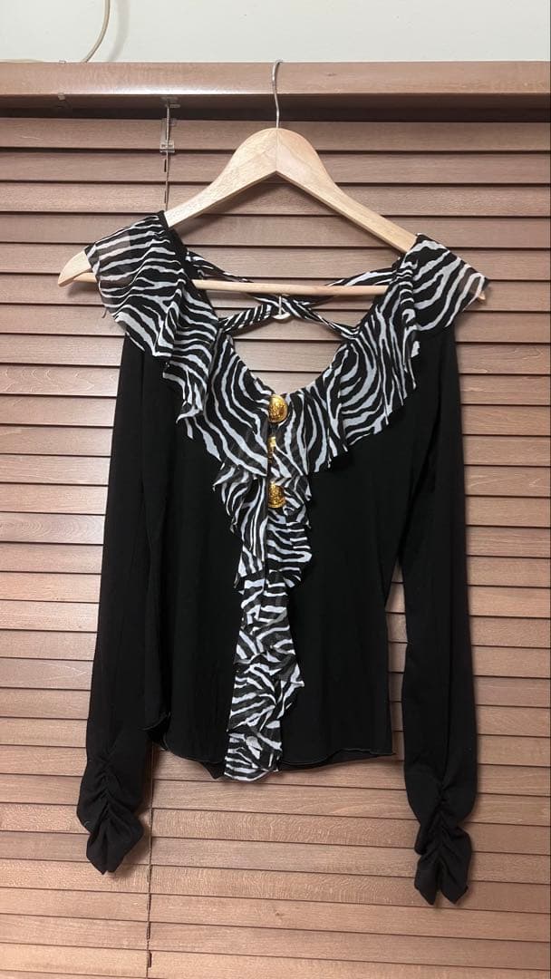 【希少】【美品】d.i.a.長袖トップス Y2K平成 ギャル