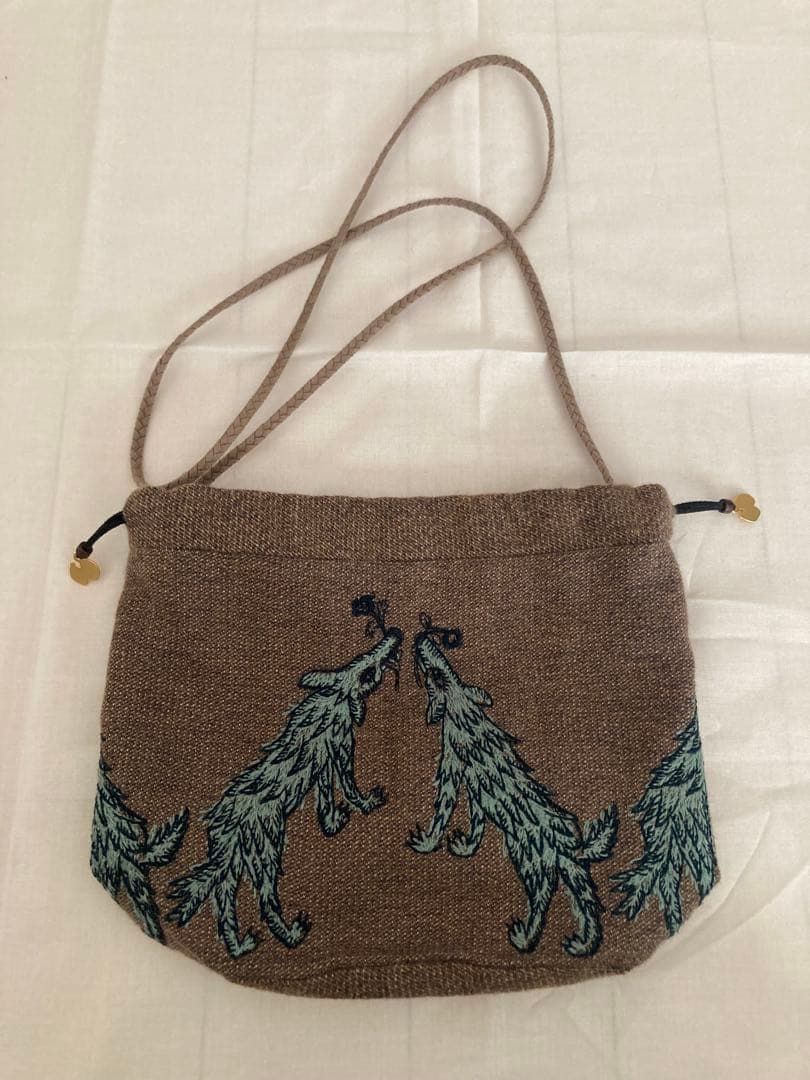 美品 mina perhonen wolf & flower ポシェット