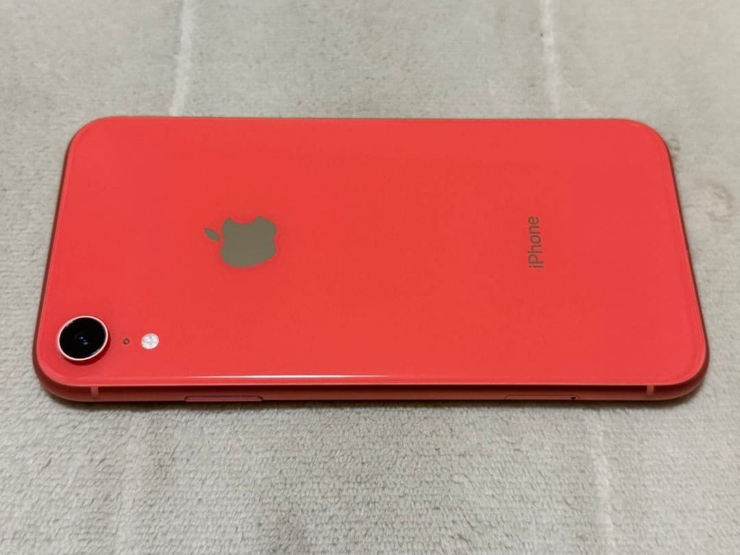 iPhone XR 64GB SIMフリー