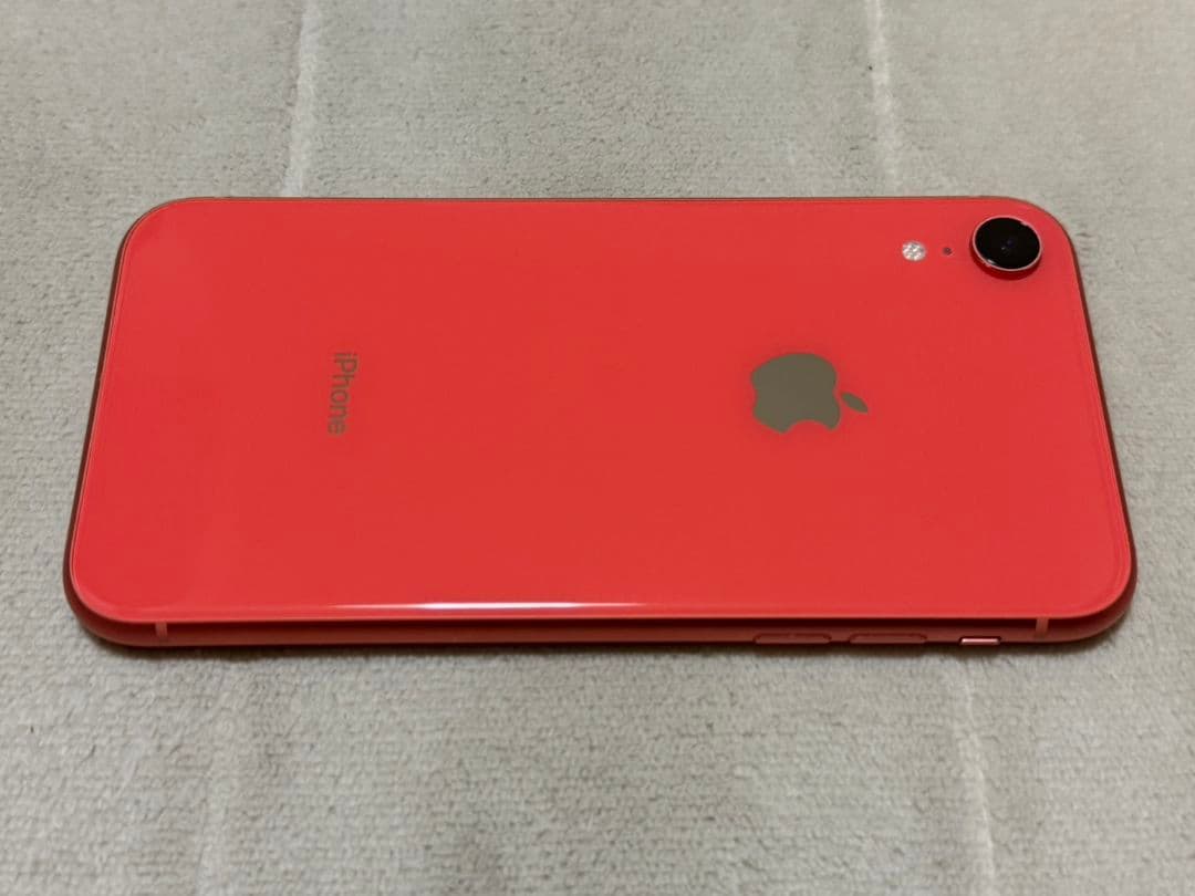 iPhone XR 64GB SIMフリー