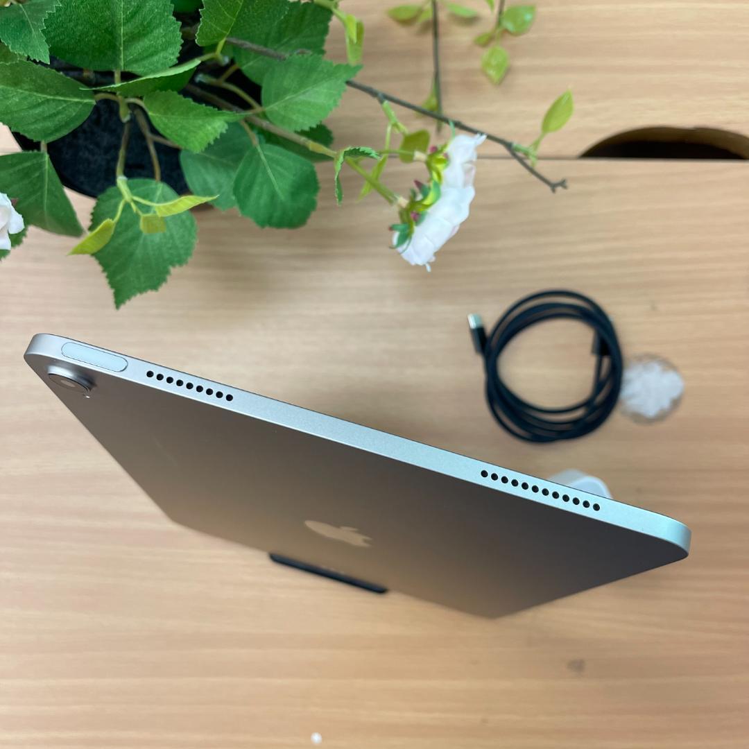 iPad Air 第6世代 128GB WIFI 　送料無料