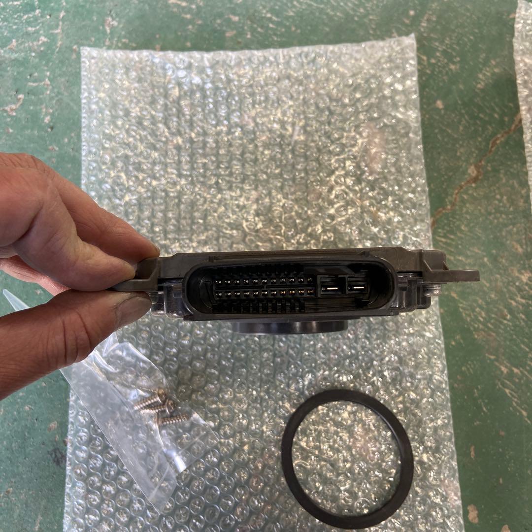  トヨタ RAV4 ヘッドライトコンピュータサブアセンブリ