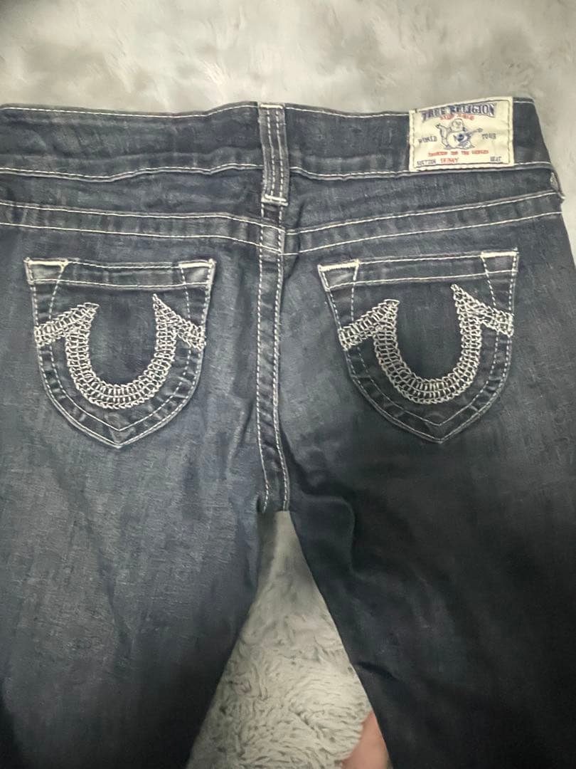 True Religion ダークブルーデニム