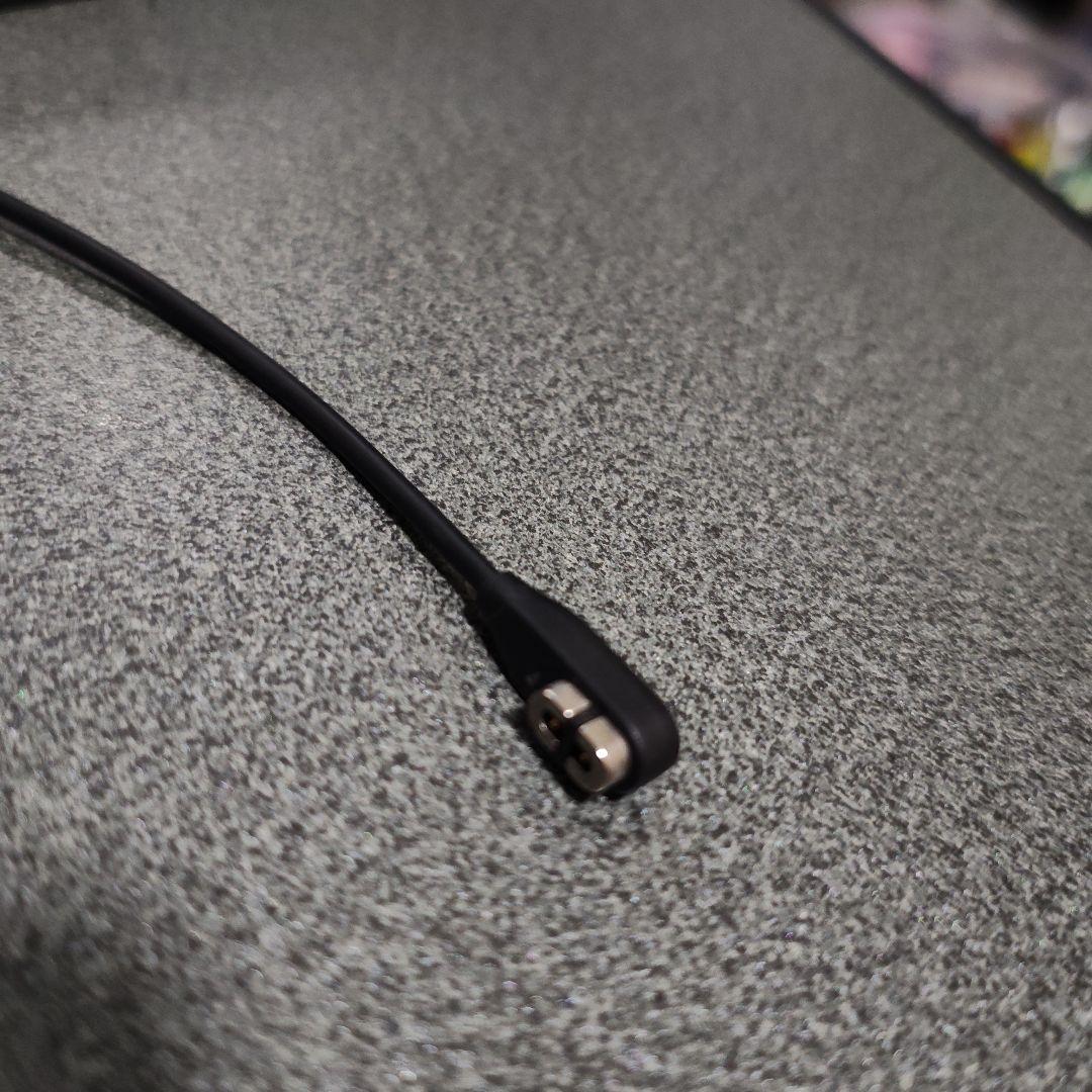 Shokz OPEN RUNスタンダードモデル箱無し付属品あり英語の説明書あり