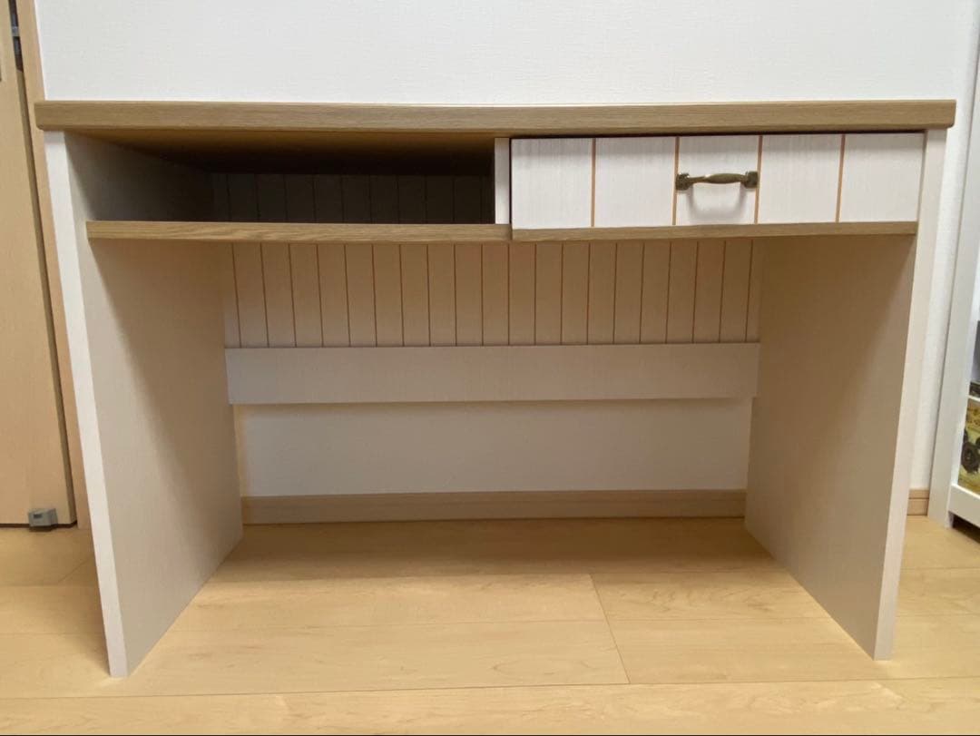 木目調　おしゃれ机 可愛い 学習机　テーブル　机