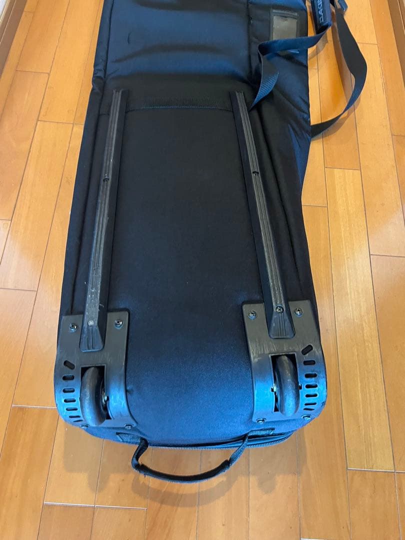 DAKINE スノーボードバッグ ウィール付き ブラック 165
