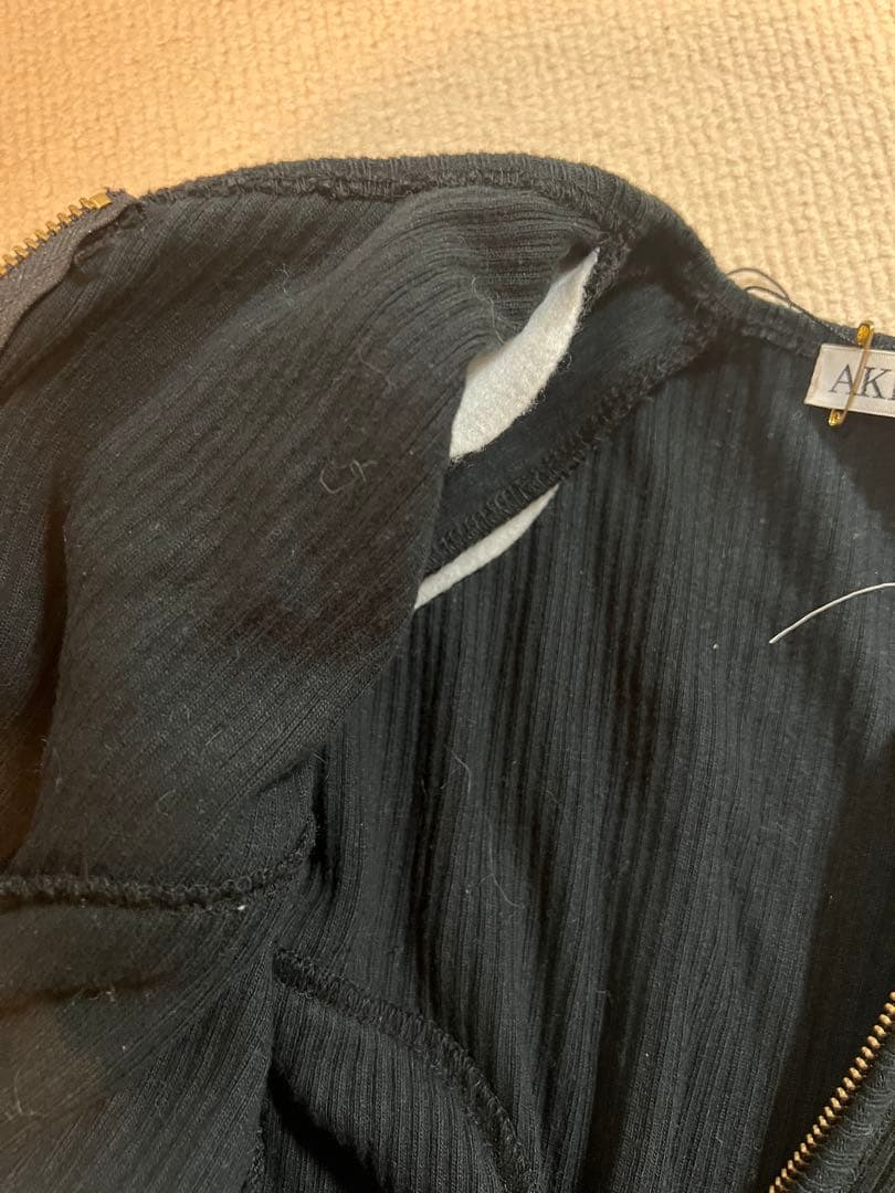 AKIKOAOKI Shoulder V cardigan ネイビー