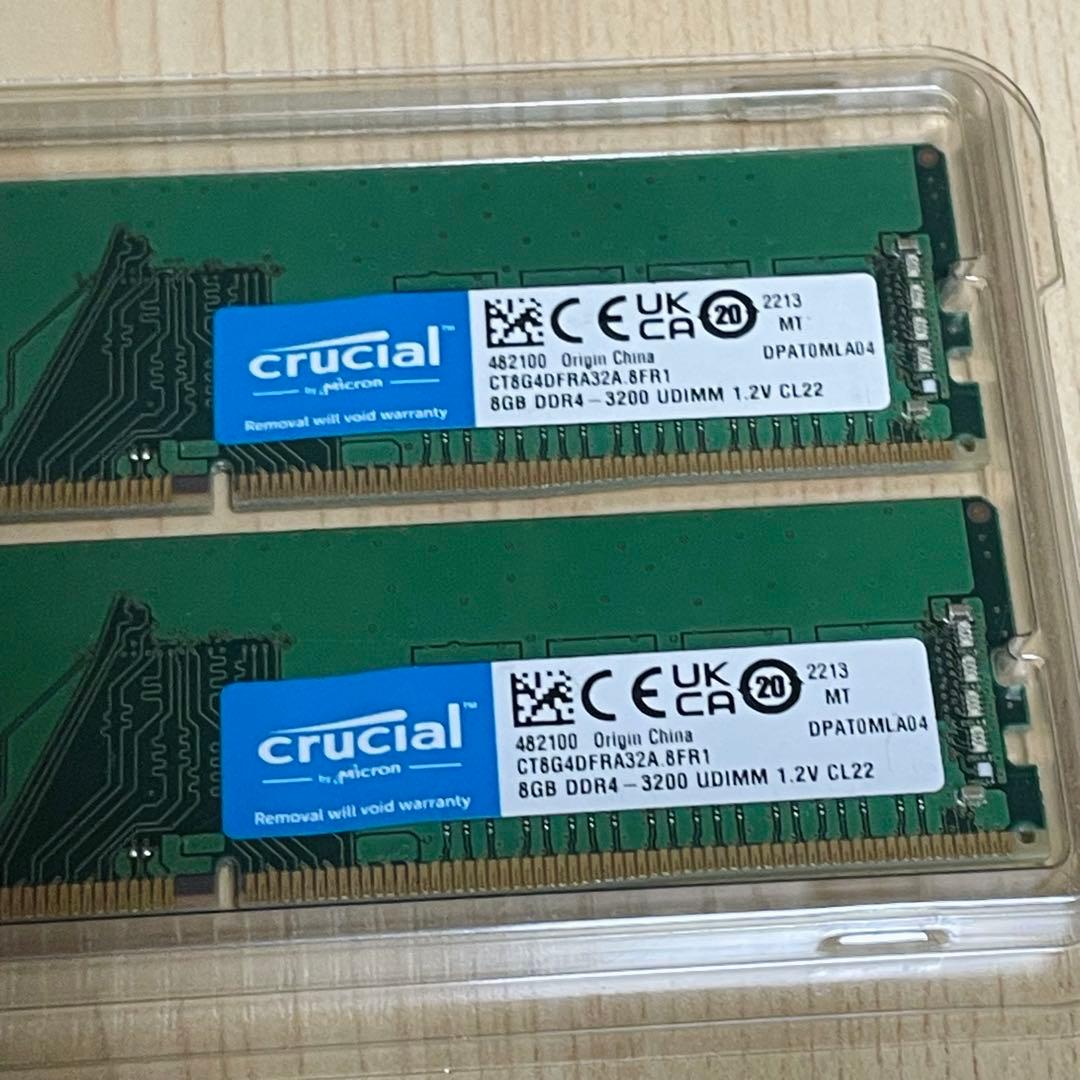 Crucial 8GB×2枚（計16GB） DDR4-3200 メモリー
