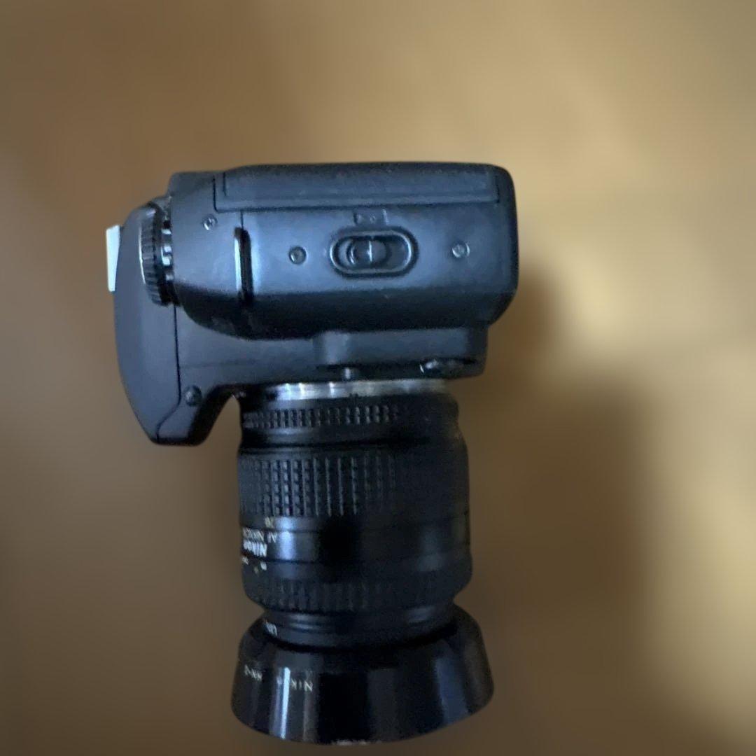 Nikon F80 一眼レフフィルムカメラ+レンズ付き