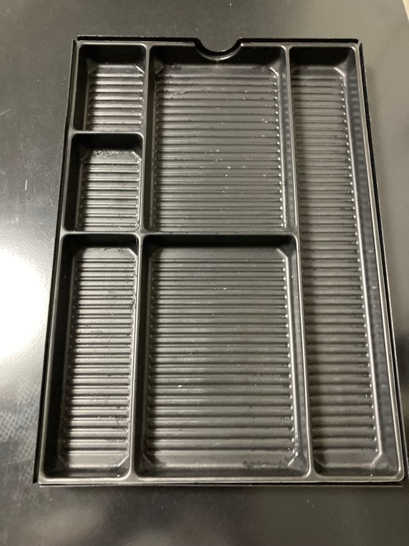 値下げ！スイスUSM社のモジュラー収納システムシリーズ　美品ブラックのワゴン