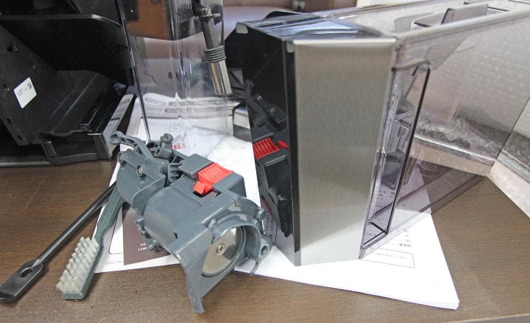 デロンギ　エレッタ　カプチーノ　トップ　エスプレッソマシン　ECAM45760B